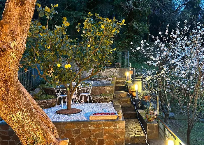 Ferrando Apartments Mary House, Le Grazie